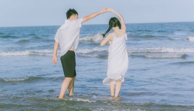 ​如何判定妻子是不是出轨，妻子出轨了最好的处理办法是什么