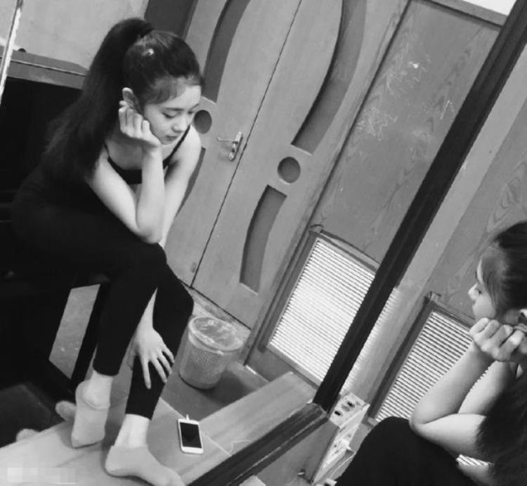 被力捧的“谋女郎”刘浩存,成为新一代流量小公举了?「谋女郎刘浩存爆红背后是资本和大众的博弈」