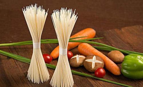 吃挂面花样这么多 13种挂面家常新吃法 简单美味，在家轻松完成