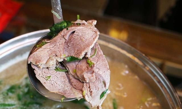 水煎包发源地,你听说山东人喜欢煎饼卷大葱从哪知道的??图14