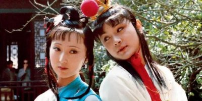 ​87版红楼梦中三个美男子，侯长荣就演了俩，如今当了外公依旧帅气