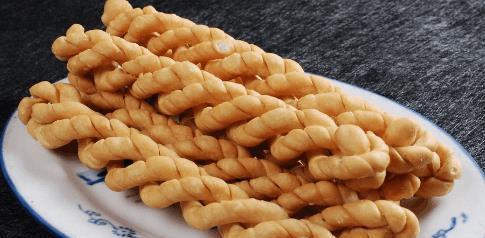 炸麻花怎么酥脆又香酥 炸麻花的做法和配方