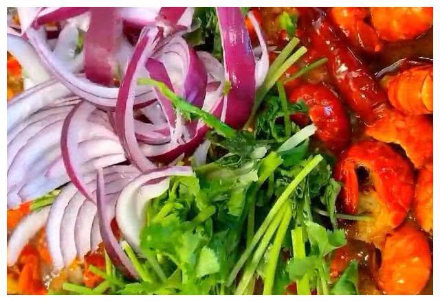 春节里如何在家做出美味的香辣龙虾?你看这做法如何?