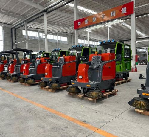 马路扫地车多少钱一台，马路扫地车多少钱啊-第1张图片-