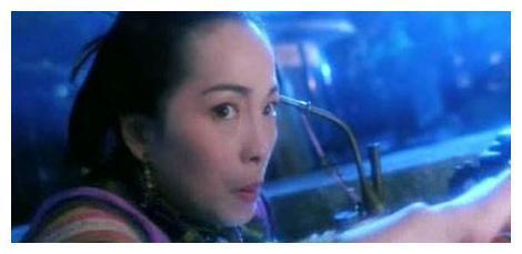 “石榴姐”苑琼丹，“骗”了观众27年后，终于“露馅”了