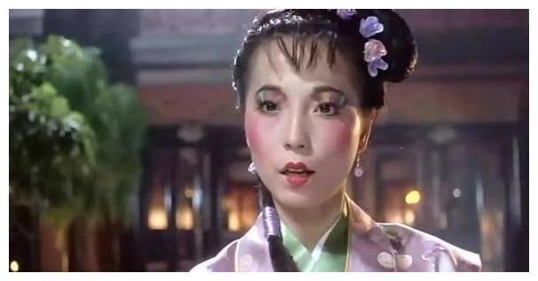 “石榴姐”苑琼丹，“骗”了观众27年后，终于“露馅”了