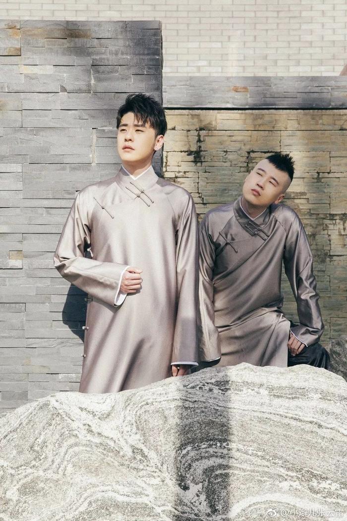 曾被郭德纲叫“人渣”和扇耳光，带一身钢板演出：一个说相声的凭什么这么红？