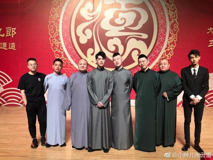 曾被郭德纲叫“人渣”和扇耳光，带一身钢板演出：一个说相声的凭什么这么红？