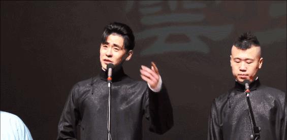 曾被郭德纲叫“人渣”和扇耳光，带一身钢板演出：一个说相声的凭什么这么红？