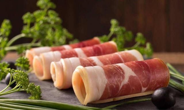 培根和火腿的区别，培根和热狗区别？图3