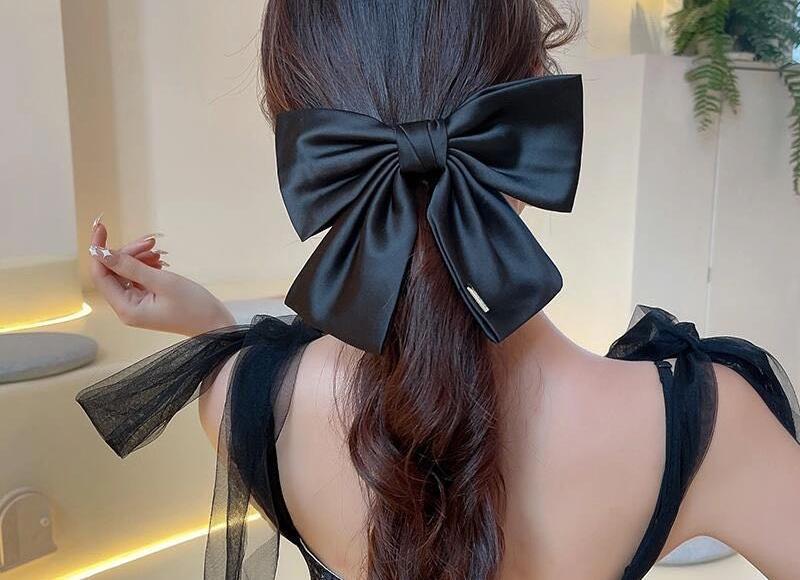 白羊女喜欢你的9大表现(白羊座爱上你时的表现) 白羊女喜欢你的9大表现(白羊座爱上你时的表现)