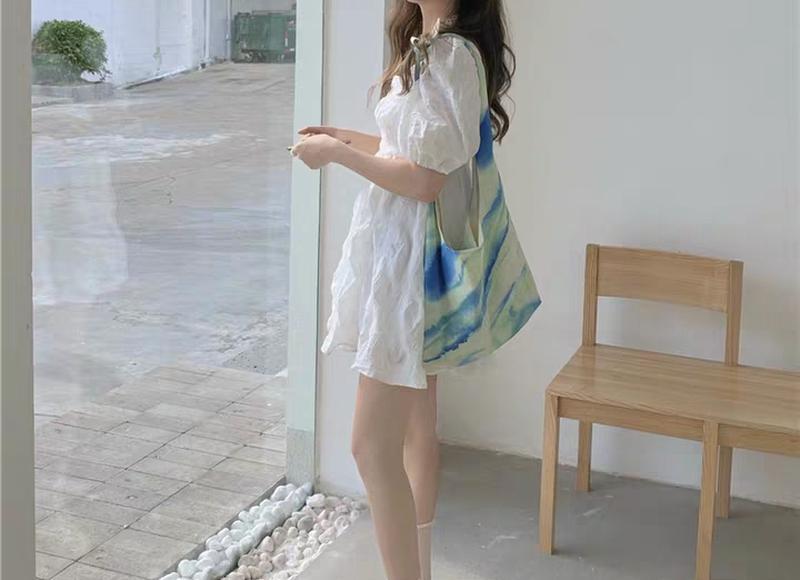 啪啪时的我很少主动， 我是性冷淡吧