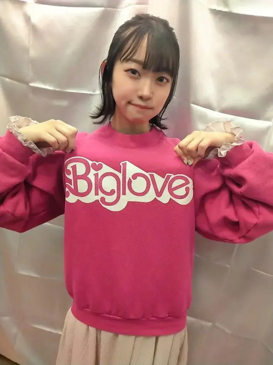 新一代妹系女演员霸主架乃由罗写真分享，暗黑帝国的未来栋樑！