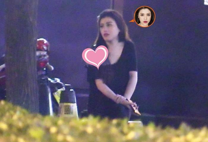 刘翔前妻深夜K歌买醉（刘翔前妻独坐街头落寞不堪）