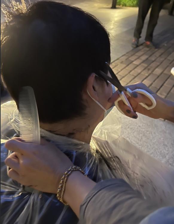 马伊琍个人资料（手上金链子抢镜）