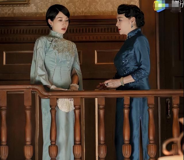 马伊琍个人资料（手上金链子抢镜）