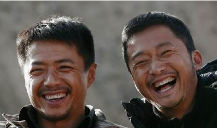 谢霆锋家出什么事了（谢霆锋85岁父亲疑中风）